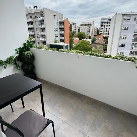 Apartment Luni Apartmants Vracar *